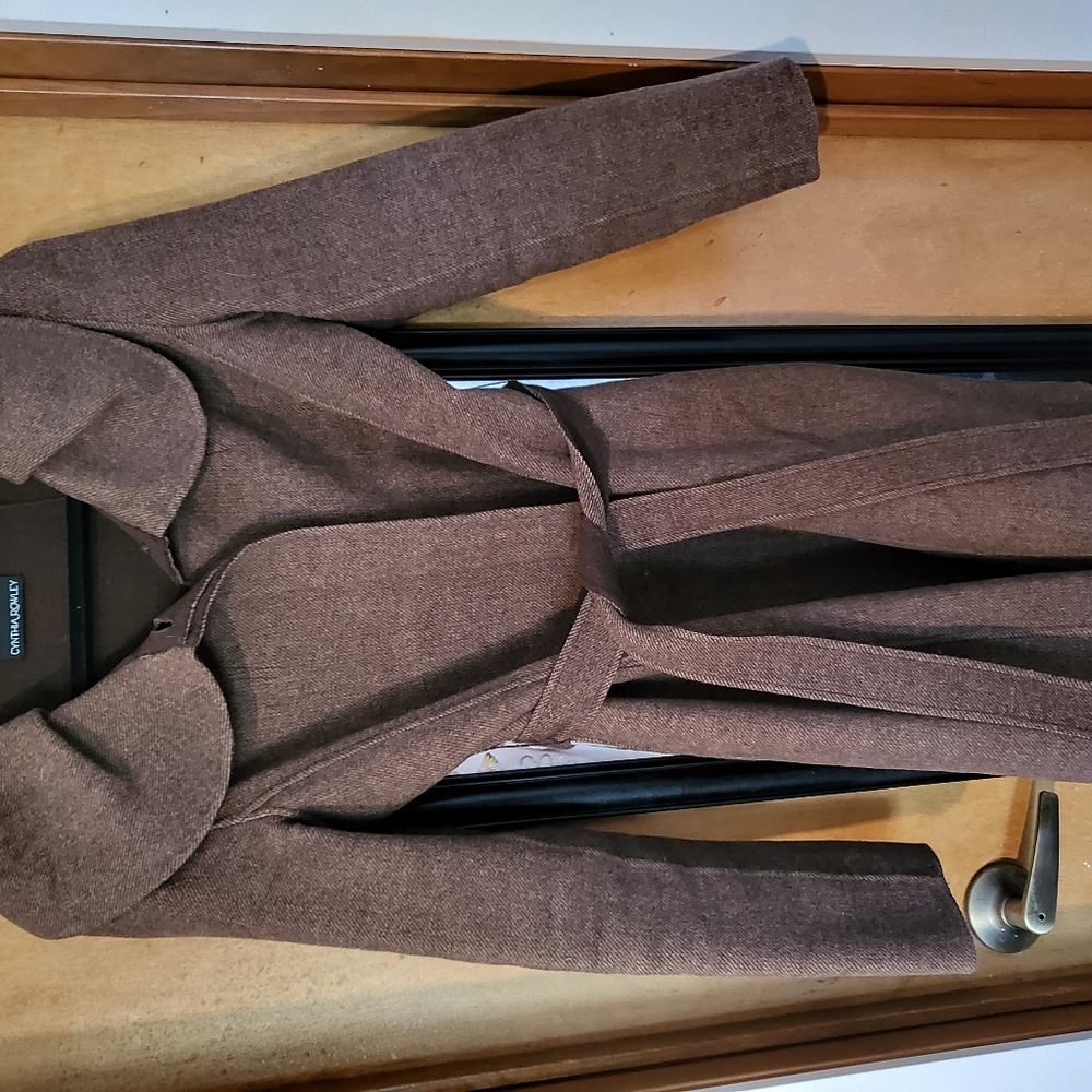 Cynthia Rowley size M peacock. Brown wool very nice